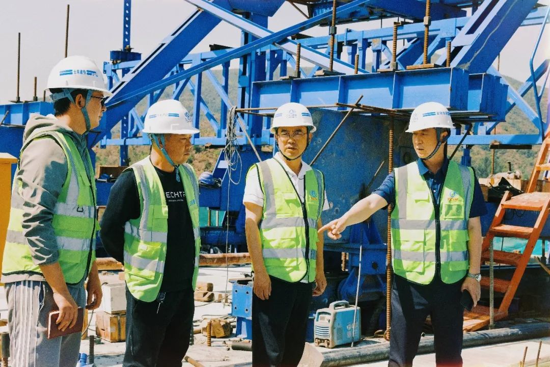 1651717598208899.jpg 2022-04-28-金光祥帶隊到永大項目進(jìn)行節(jié)前安全綜合大檢查.jpg