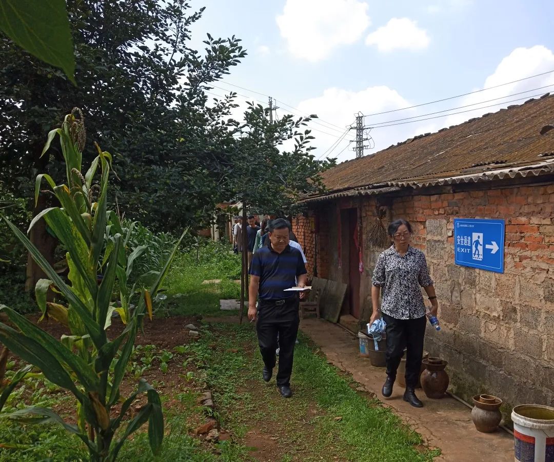 1662346076850613.jpg 張聯(lián)紅帶隊(duì)到官莊基地開(kāi)展綜合檢查.jpg